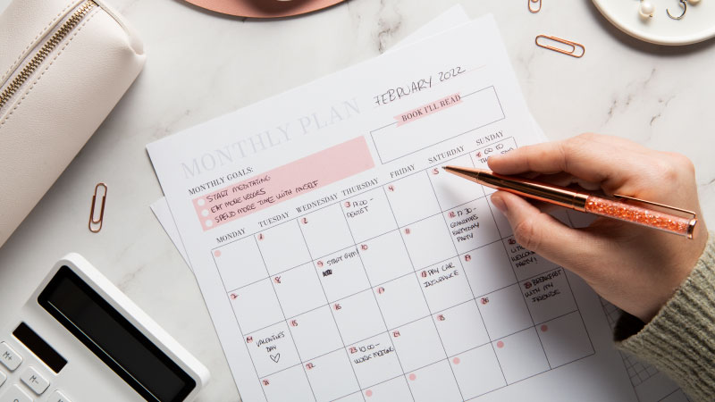 close up calendar design